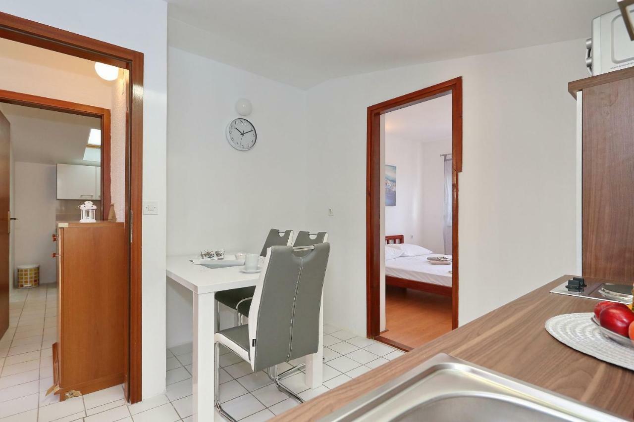 Apartments Golub 宁 外观 照片